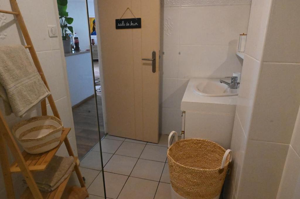 Grand Appartement Cosy-Hyper Centre-Place Verdun Tarbes Exteriör bild